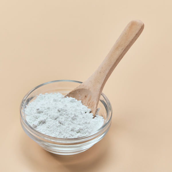 Magnesium Hydroxide Powder - close-up - Zoom Media 2