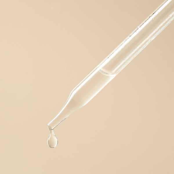 Cucumber Water Essential Hydrosol - close-up - Zoom Media 2