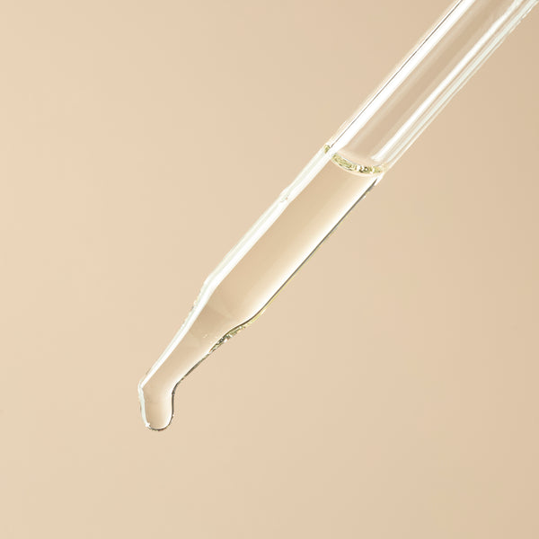 Wheat Germ Oil - close-up - Zoom Media 2
