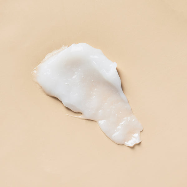 Reconstructive Hair Conditioner Base - close-up - Zoom Media 2