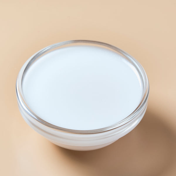 Sprayable Lotion Base - close-up - Zoom Media 2