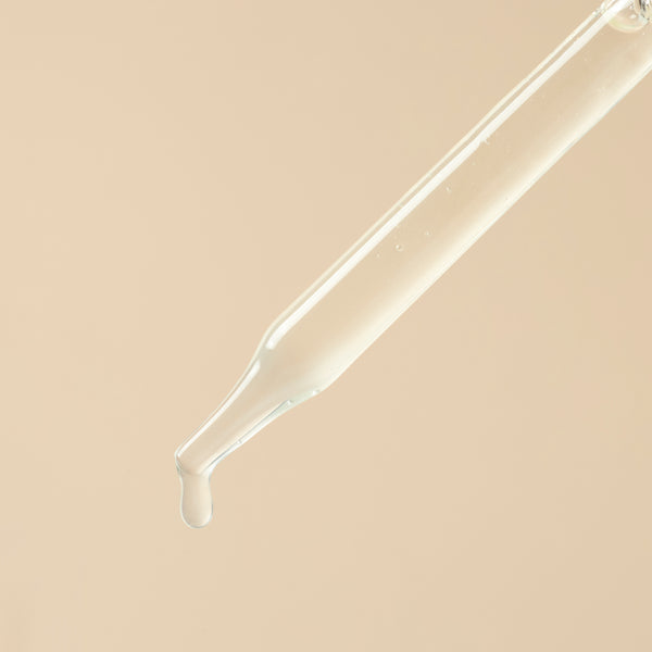 Disodium Cocoamphodiacetate - close-up - Zoom Media 2