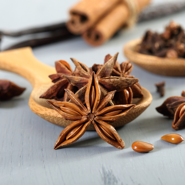 Anise Essential Oil - 100% Pure 720 - Zoom Media 1