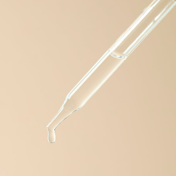 Dipropylene Glycol (DPG) - close-up - Zoom Media 2