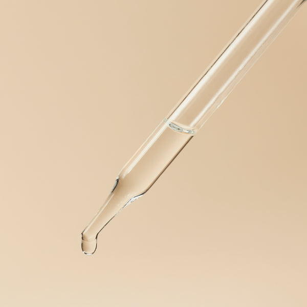 Isopropyl Myristate - close-up - Zoom Media 2