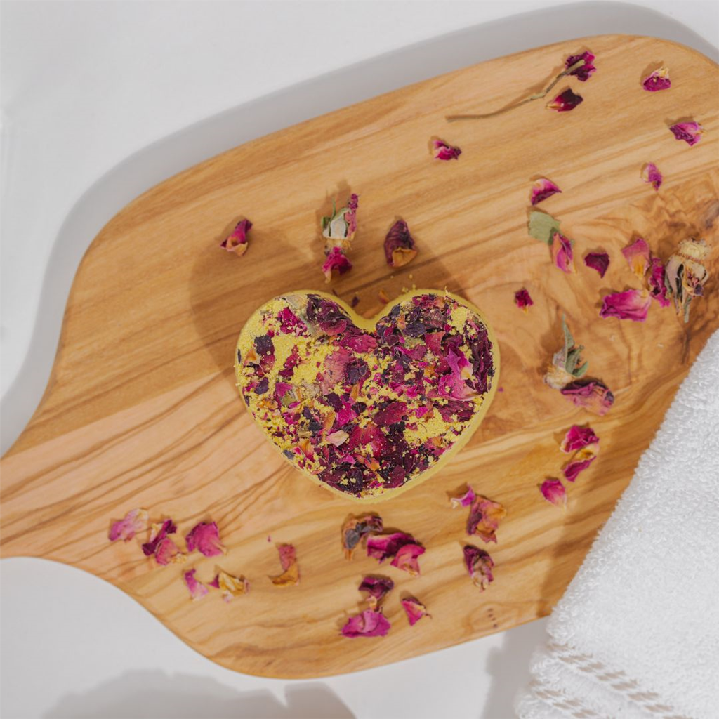 Heart with Rose Petals Bath Fizzies