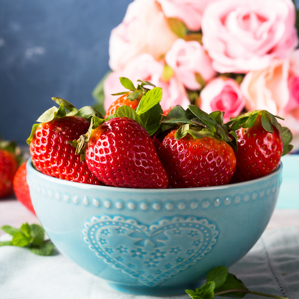 Strawberry & Rose Water - Natural Fragrance Oil 1210 - Zoom Media 1