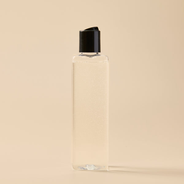 Luxurious Bath & Shower Gel - Zoom Media 1