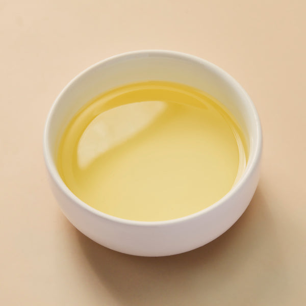 Mango Butter - Refined - close-up - Zoom Media 2