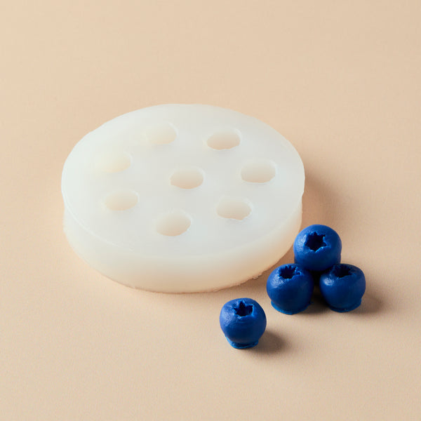 Silicone Blueberry Mold - Zoom Media 1