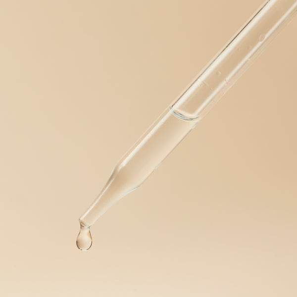 Rose Water Essential Hydrosol - close-up - Zoom Media 2